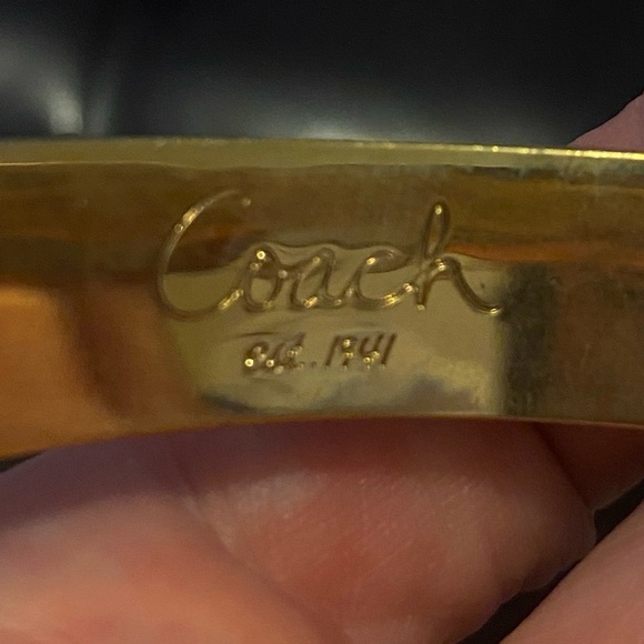 BEAUTIFUL COACH CUFF BANGLE BRACELET - Picture 2 of 3